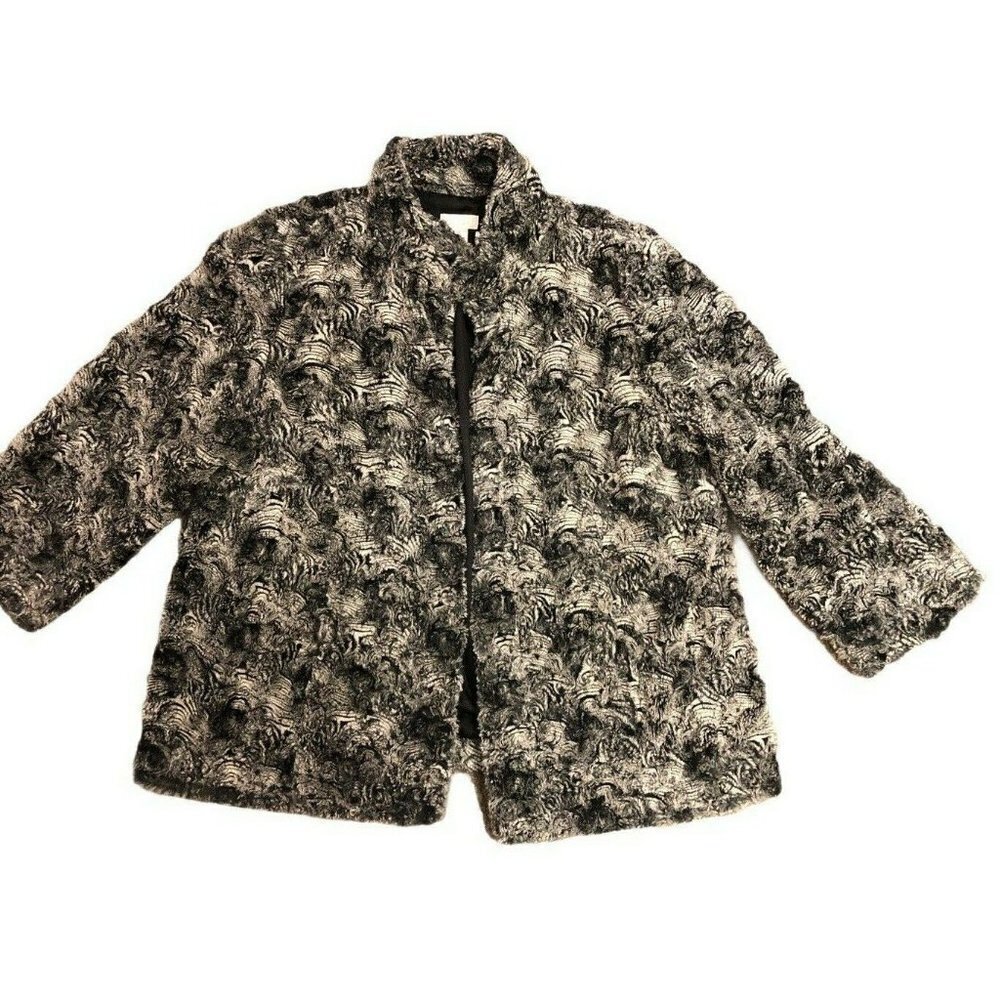 Chico's Size 2 Women Aimey Black White Soft Swirl Faux Fur Short Jacket Coat L